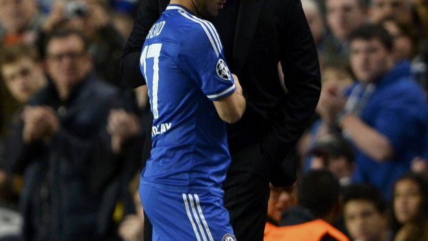 Челси подготвя празненства за дубъл