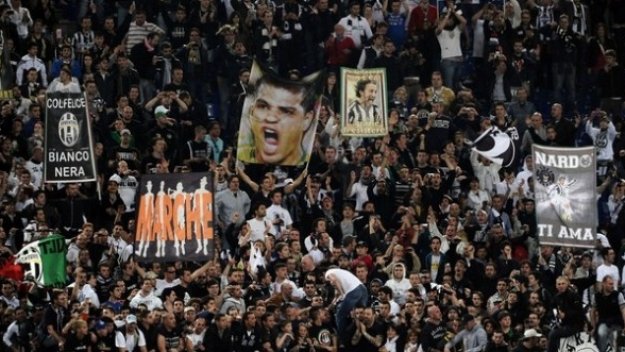 Тифозите на Юве се бият, един намушкан