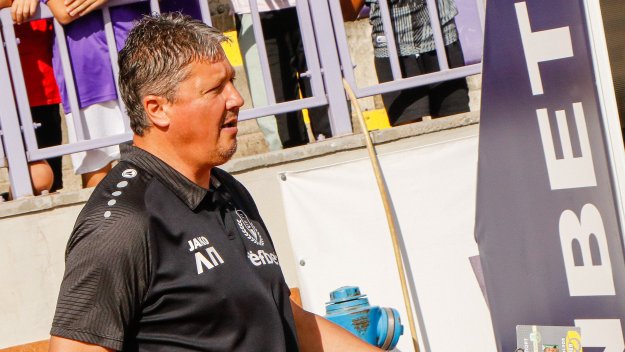 Любо Пенев похвали Лок Пловдив за характера