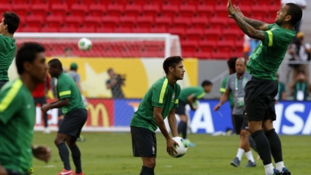 ПРОГНОЗА: Бразилия - Япония