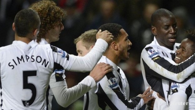 Късен гол на Амеоби донесе победата на Нюкасъл