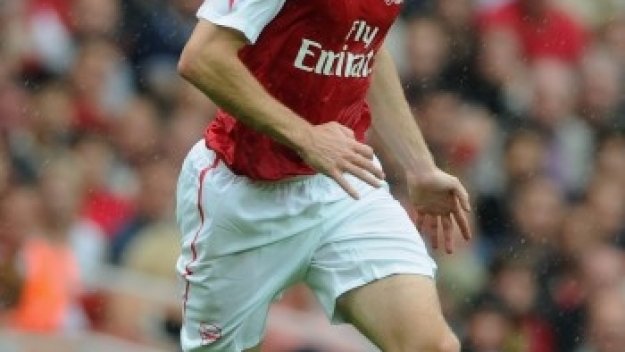 Кошмарът за Арсенал стана пълен - оперираха Вермаелен