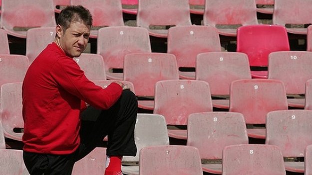 Локо (Сф) без Владо Манчев и срещу Славия