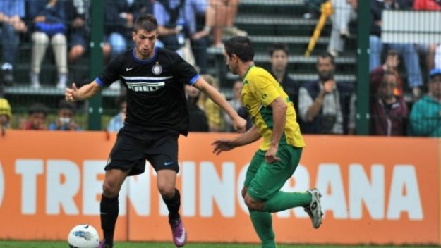 Давиде Сантон не иска да играе под наем