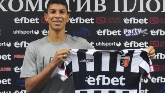 Локо Пловдив иска да изплува от тинята, напазарува си бразилец и грък