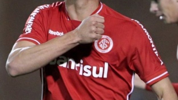 Милан планира да привлече Леандро Дамиао