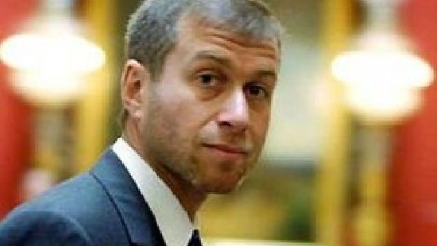 Абрамович с две яхти и вертолет на Мондиала