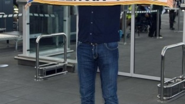 Джукич подписа за 2 години с Валенсия