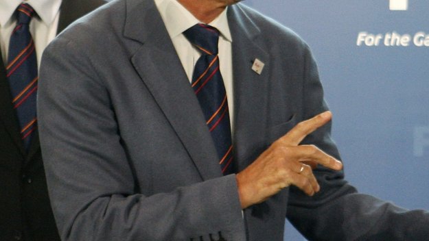 Кройф: Треньорите на Барса не могат да контролират Меси и Неймар