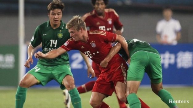 Байерн писа шестица на китайци
