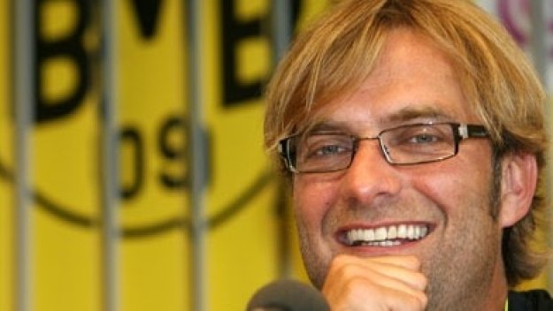 Тони прибира колкото 15 души в Дортмунд