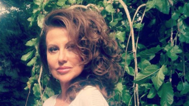 Легендата Илиана Раева на 55: Обичам и уважавам Нешка Робева + СНИМКИ