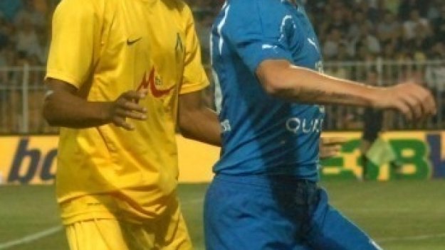 Левски остана без Дъстли Мулдер до края на сезона