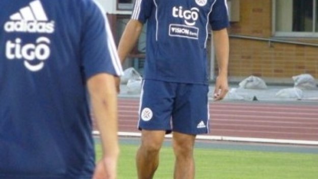 Санта Крус: Искам да се махна от Сити, Тевес може да ме последва