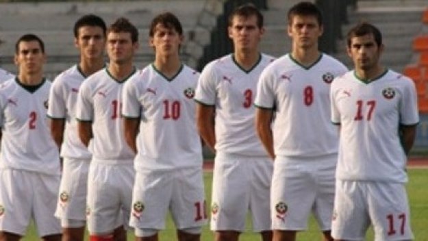 "Младите лъвчета" схрускаха "неукротимите лъвчета"