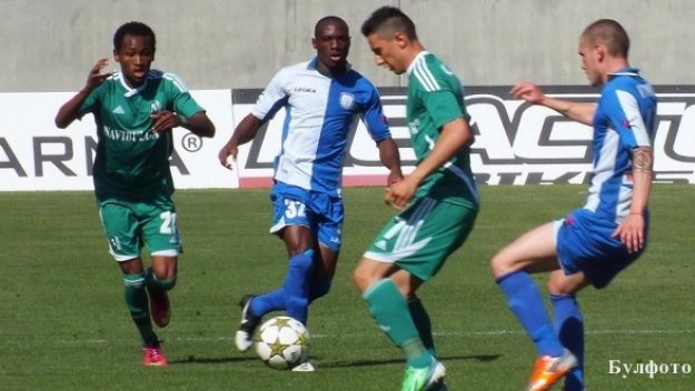 Лудогорец се върна на върха след класика срещу Черноморец