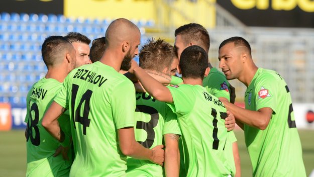 chernomorepfc.bg