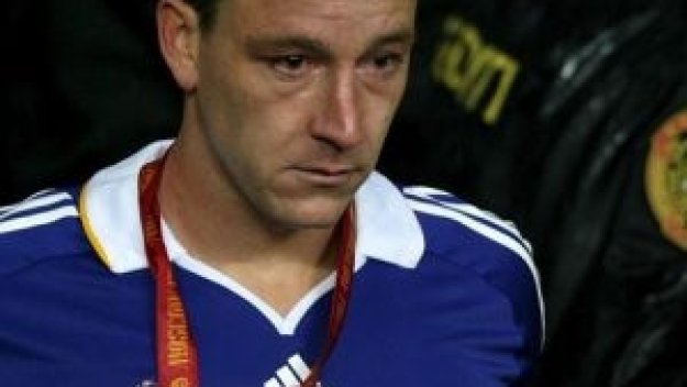 Дрогба трябвало да бие дузпата на Тери