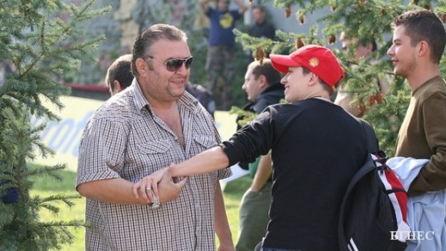 Дучето не остана длъжен на "Титан"-ите