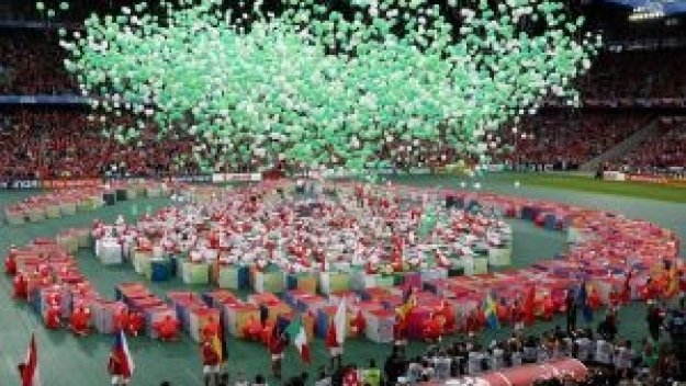 ЕВРО 2008 бе официално открит