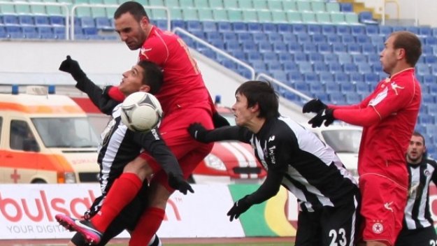 ЦСКА падна от сърби