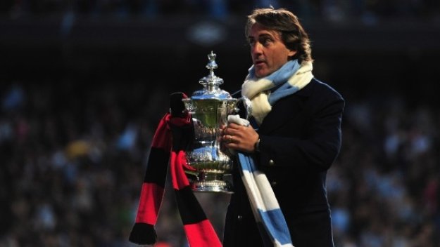 Манчини: Отказваме се от Алексис Санчес