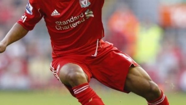 Ямайка ухажва Рахим Стърлинг