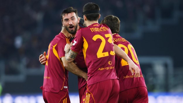 Рома смачка 3:0 Кремонезе и излезе трети