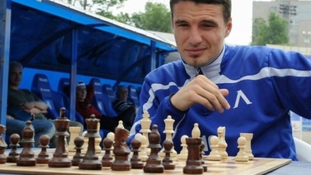 Бижутера готов да ги матира с екипа на Локо Горна Оряховица
