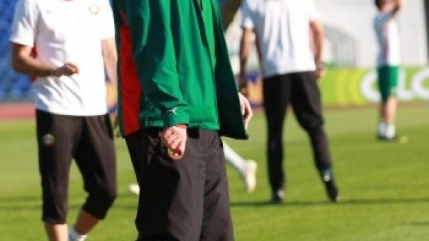 Сираков: Левски е в сериозна криза