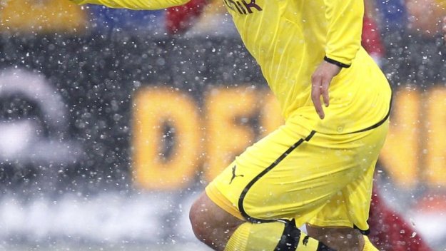 Дортмунд притиска Гюндоган за нов договор