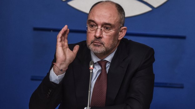 Човек на Бербатов за БФС: Циркът е пълен