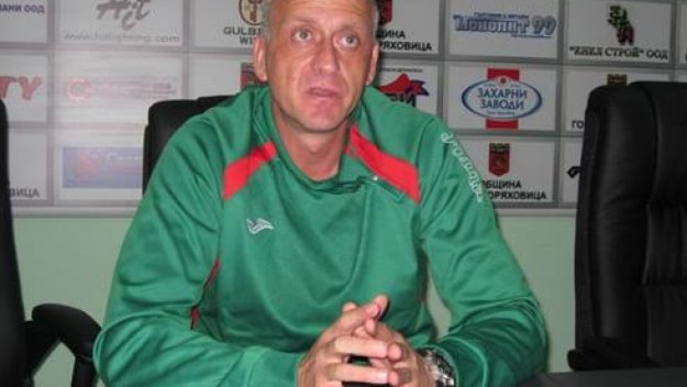 Италия ни смаза с 3:0 в Созопол