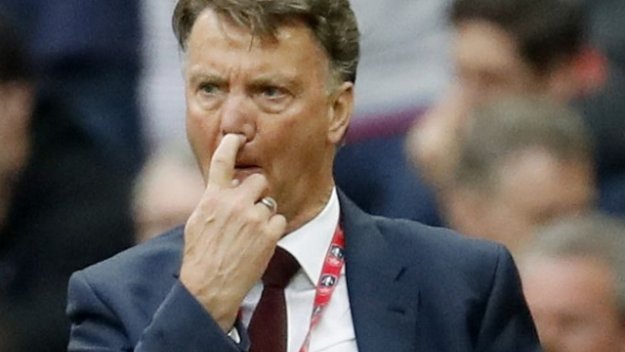 Ван Гаал се изцепи: Приключих с клубните отбори, но бих размислил за грандовете от Англия