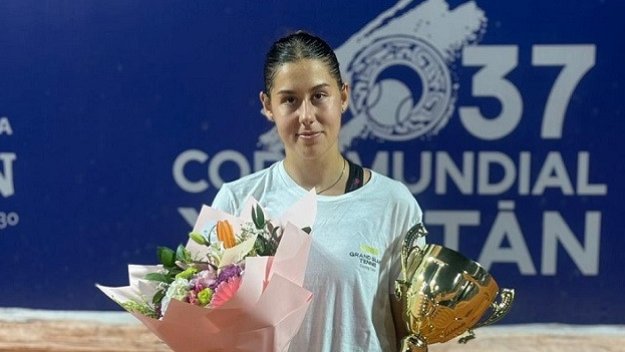 Наша талантлива тенисистка с шеметен обрат