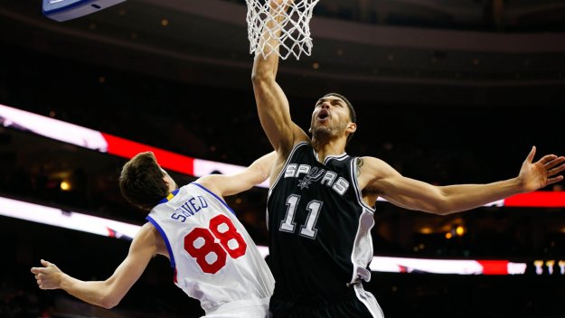 Сан Антонио остави Фили без победа