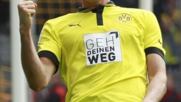 Борусия Дортмунд прегази с лекота Леверкузен