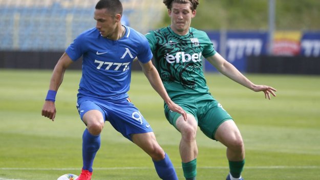 Левски тресна с 3:1 Витоша пред погледа на Наско Сираков