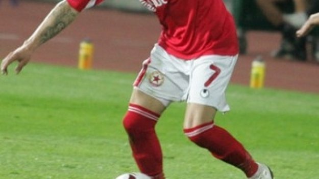 Висла ще пробва и от ЦСКА - иска Делев