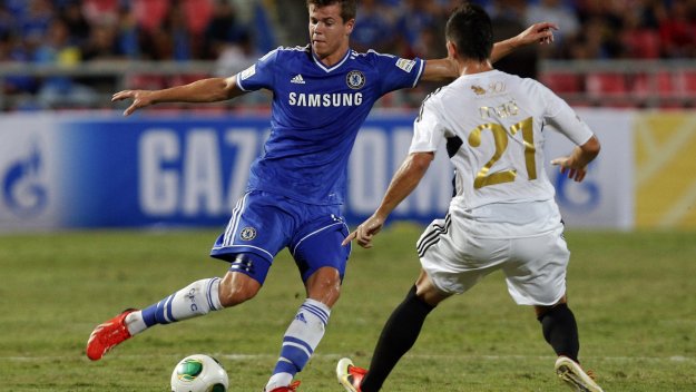 Милан си заплю Ван Гинкел