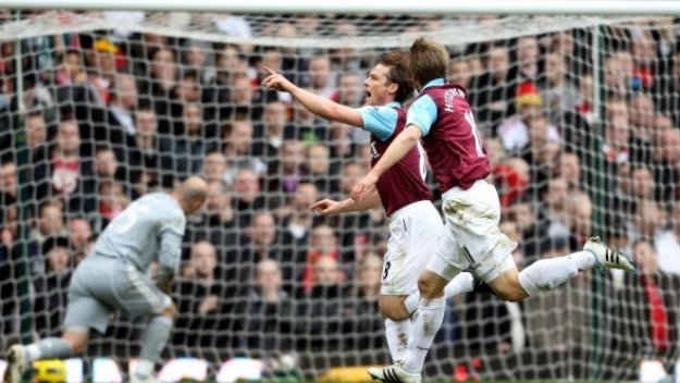 &quot;Чуковете&quot; строшиха надеждите на уморения Ливърпул