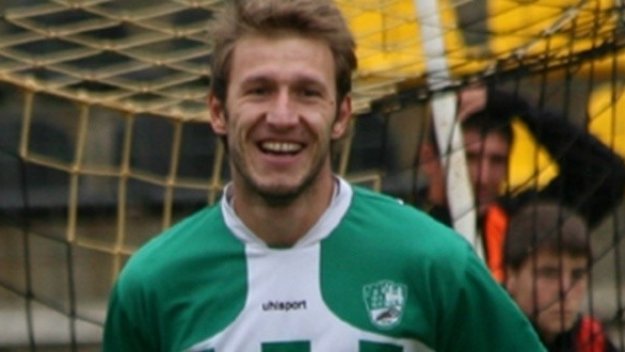 Титуляр на Левски с контузия в коляното