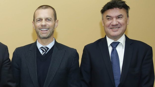 И босът на УЕФА тъгува за Боби Михайлов