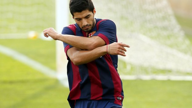 Включиха Суарес в състава на Уругвай