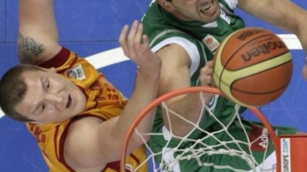 Македонците треснаха и Словения