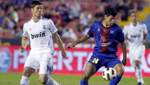 Наказаха лекаря на Реал за 2 мача