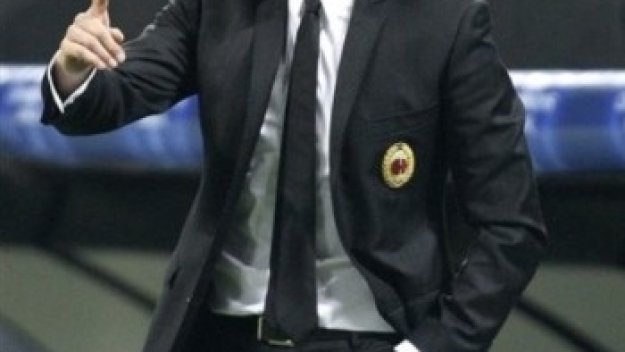 Алегри: Ониеву и Ибра се прегърнаха и целунаха