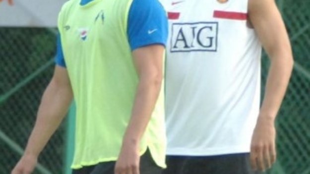 Гонзо: Ако имах милиони за трансфери, бих взел Берба и Попето