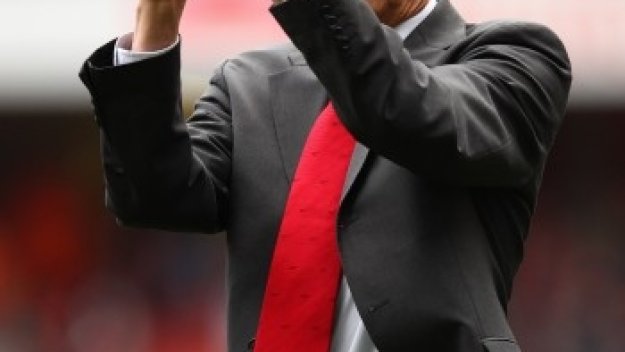 Венгер: Няма смисъл да променяме философията си