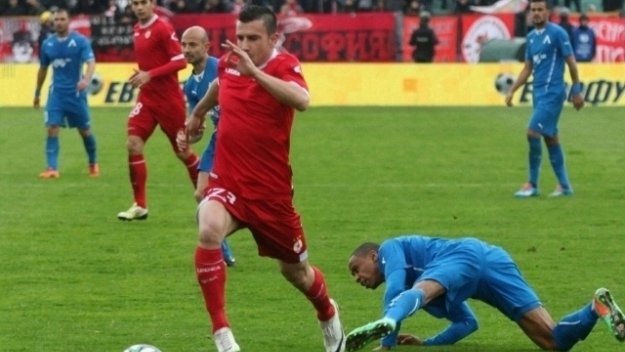 ЦСКА ще изиграе пет контроли в Холандия